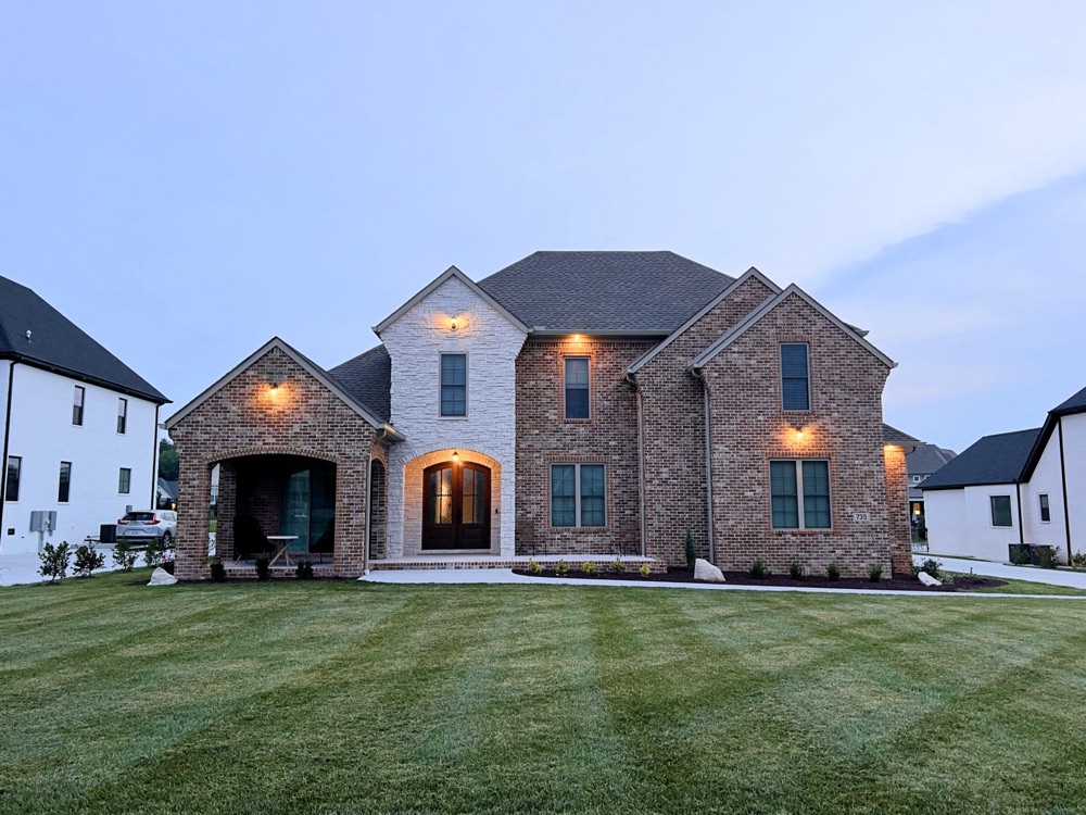 custom henon construction home